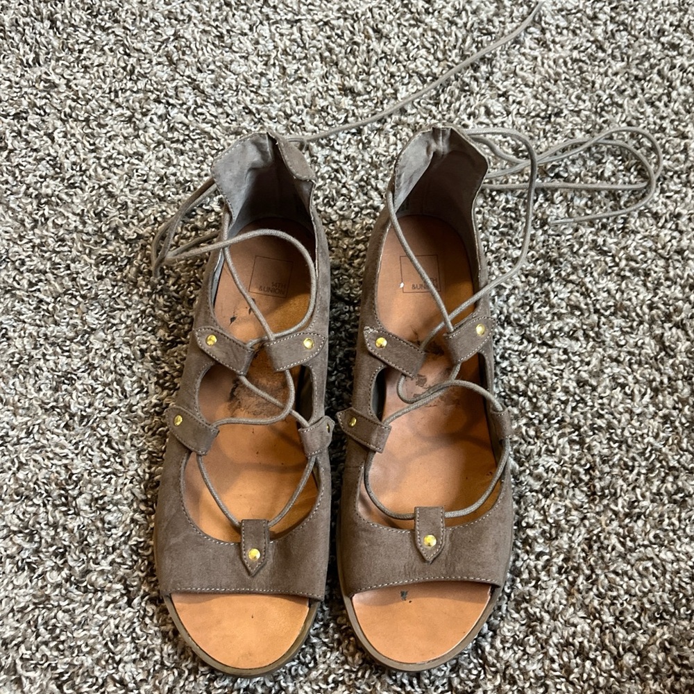 14th & Union Brown Lace-Up Sandals
